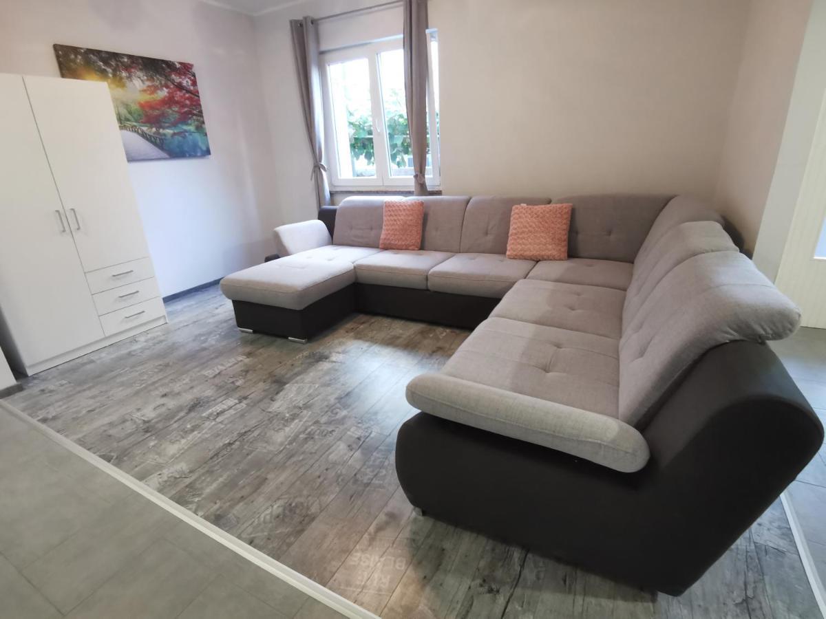 Отель Lovely Family House Robi Ровинь Экстерьер фото