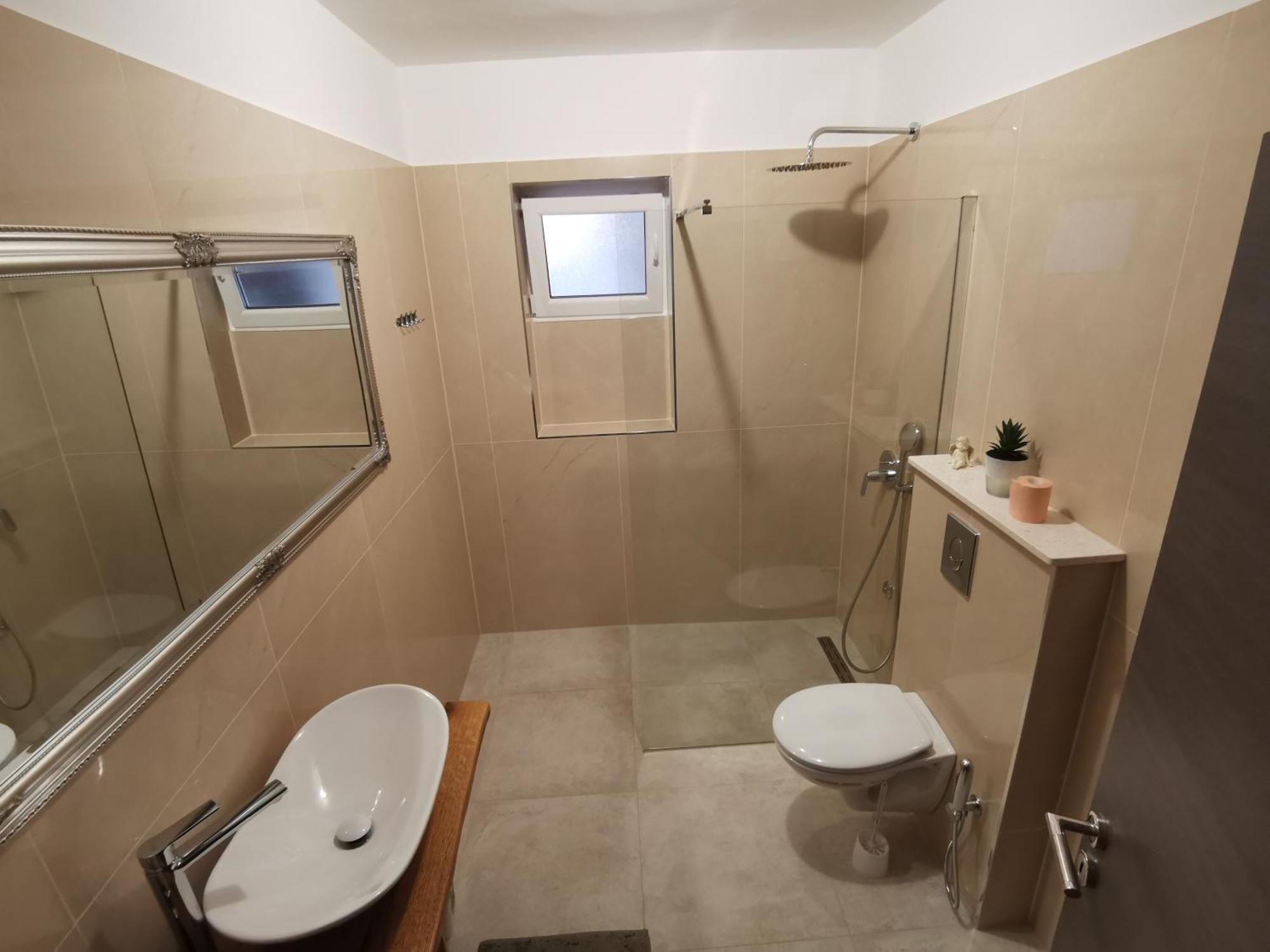 Отель Lovely Family House Robi Ровинь Экстерьер фото